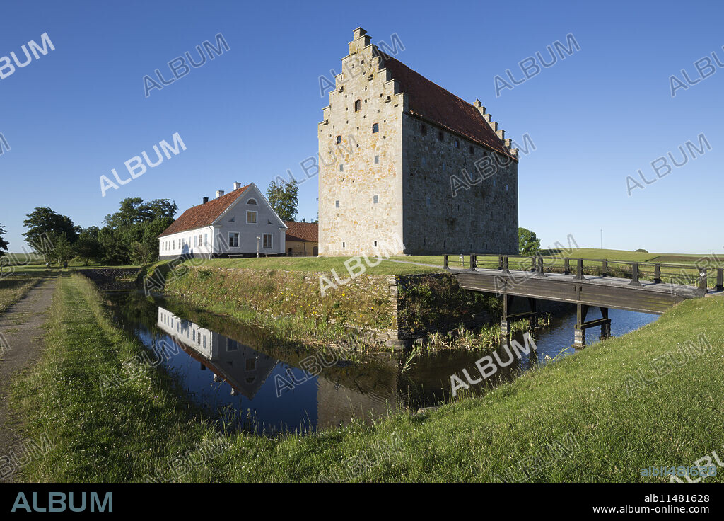 Glimmingehus castle, near Skillinge, Skane, South Sweden, Sweden, Scandinavia, Europe.