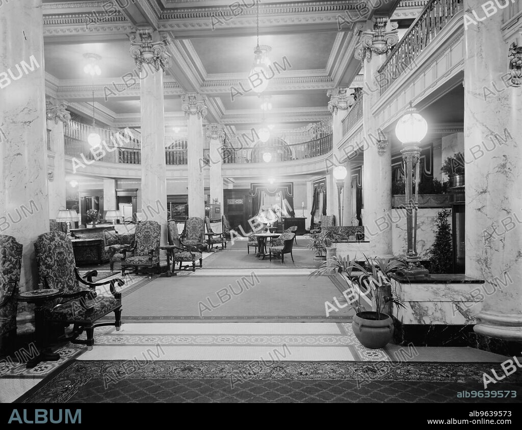 Hotel Utica, reception lobby, Utica, N.Y., between 1905 and 1915.