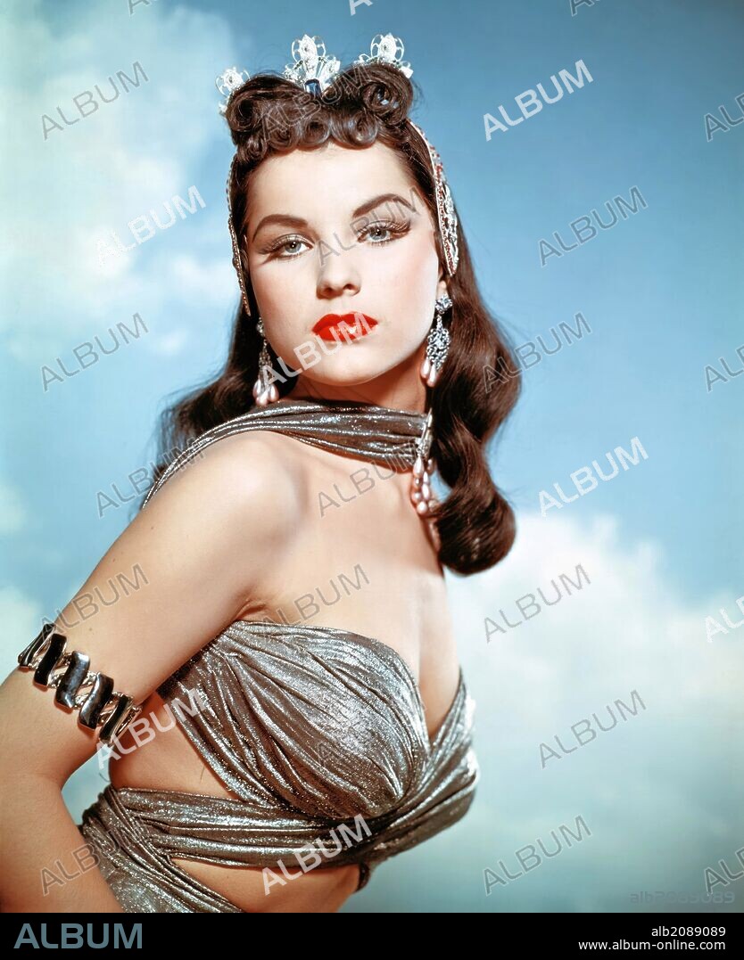 DEBRA PAGET en LA PRINCESA DEL NILO, 1954 (PRINCESS OF THE NILE), dirigida por HARMON JONES. Copyright 20TH CENTURY FOX.