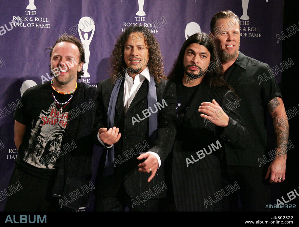 Mar 13, 2006; New York, NY, USA; Presenters LARS ULRICH, KIRK HAMMETT, ROBERT TRUJILLO and JAMES HETFIELD of 'METALLICA' pose for photos in the press room at the 21st Annual Rock and Roll Hall of Fame Induction ceremony held at the Waldorf Astoria Hotel. Mandatory Credit: Photo by Nancy Kaszerman / ZUMA Press. (©) Copyright 2006 by Nancy Kaszerman. 13/03/2006