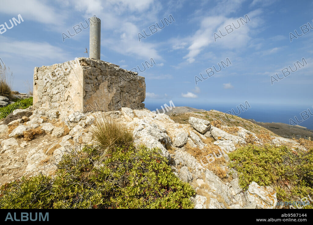 vertice geodesico, Puig de la Talaia Freda -Puig Morell-, 562m. parque natural de la serra de Llevant, Arta, Mallorca, balearic islands, spain, europe.