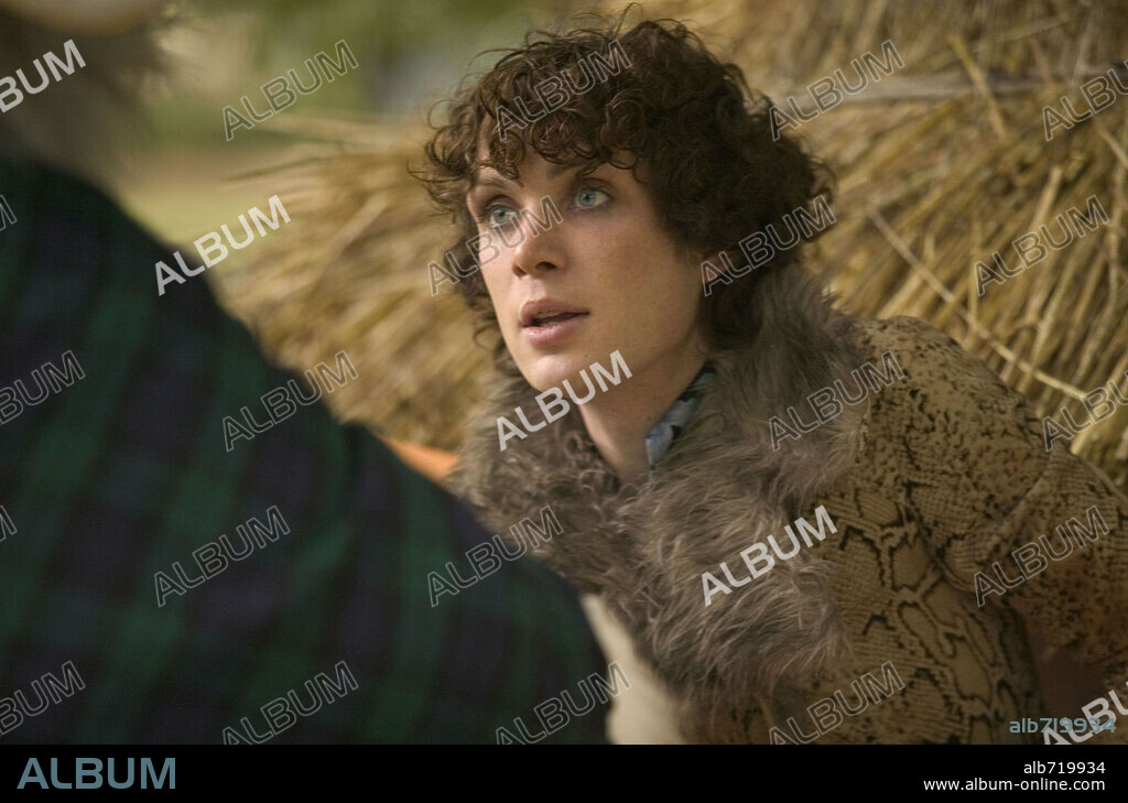 CILLIAN MURPHY en DESAYUNO EN PLUTÓN, 2005 (BREAKFAST ON PLUTO), dirigida por NEIL JORDAN. Copyright SONY PICTURES CLASSICS / REDMOND, PAT.
