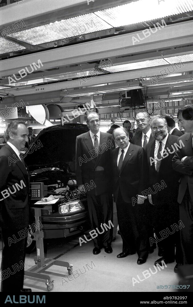 Barcelona 11/26/03...Fto Held on 02/22/93 inauguration of the Seat Factory in Martorell, in the image the King and Jordi Pujol.....Ftos.Jordi Romeu.....Archdc.