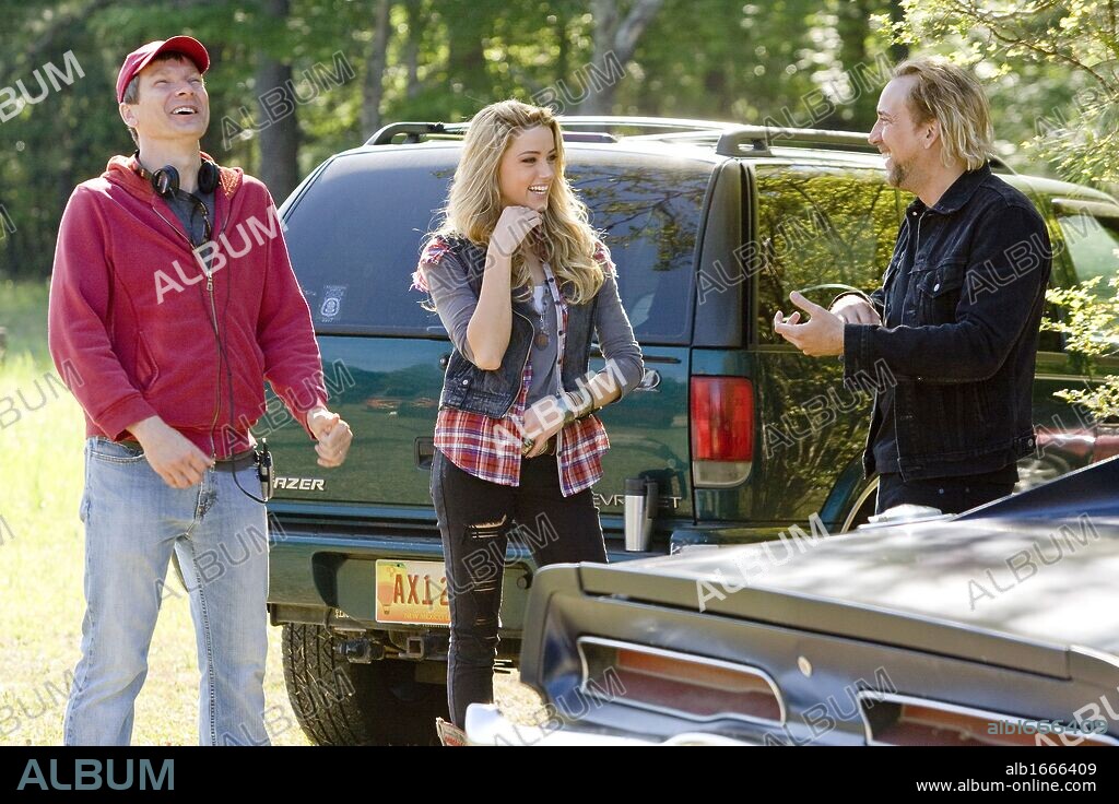 AMBER HEARD, NICOLAS CAGE und PATRICK LUSSIER in DRIVE ANGRY, 2011, unter der Regie von PATRICK LUSSIER. Copyright MILLENNIUM FILMS / BATZDORFF, RON.