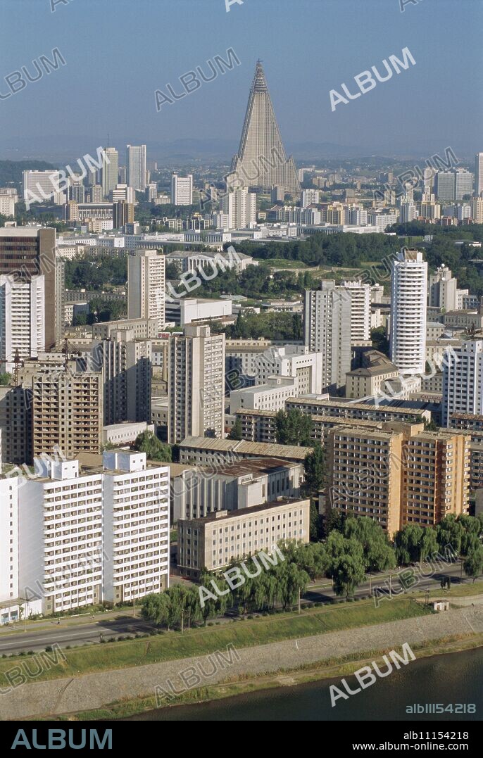 Ryugyong Hotel pyramid (unfinished), Pyongyang, North Korea, Asia.