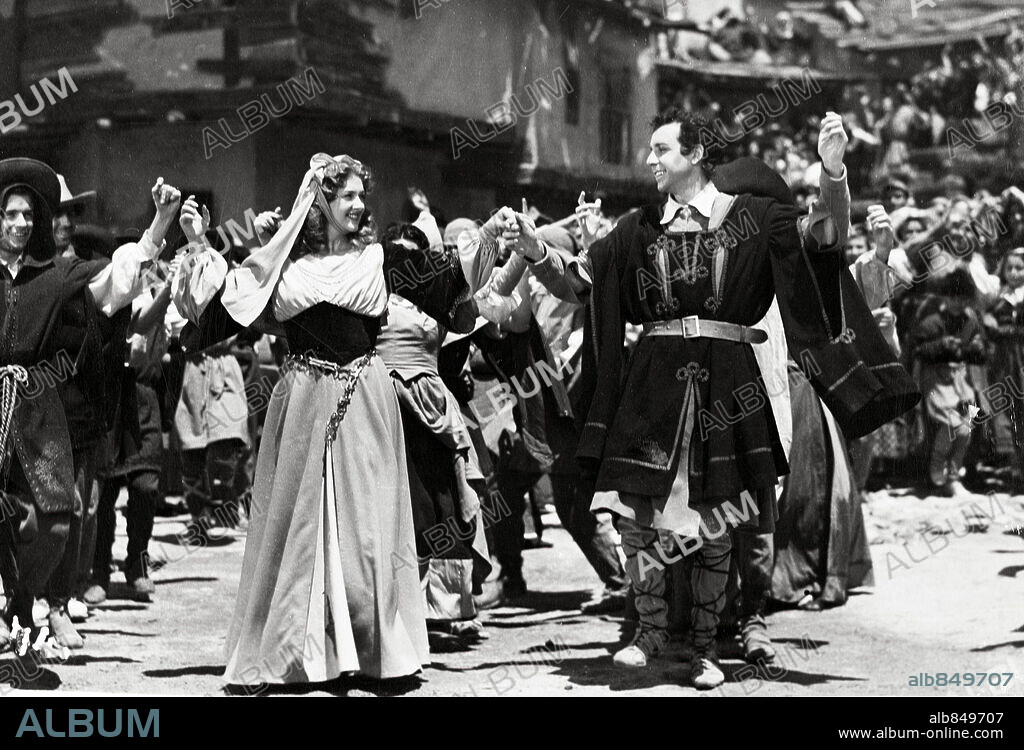 FERNANDO REY in FUENTEOVEJUNA, 1947, directed by ANTONIO ROMAN. Copyright CEA.