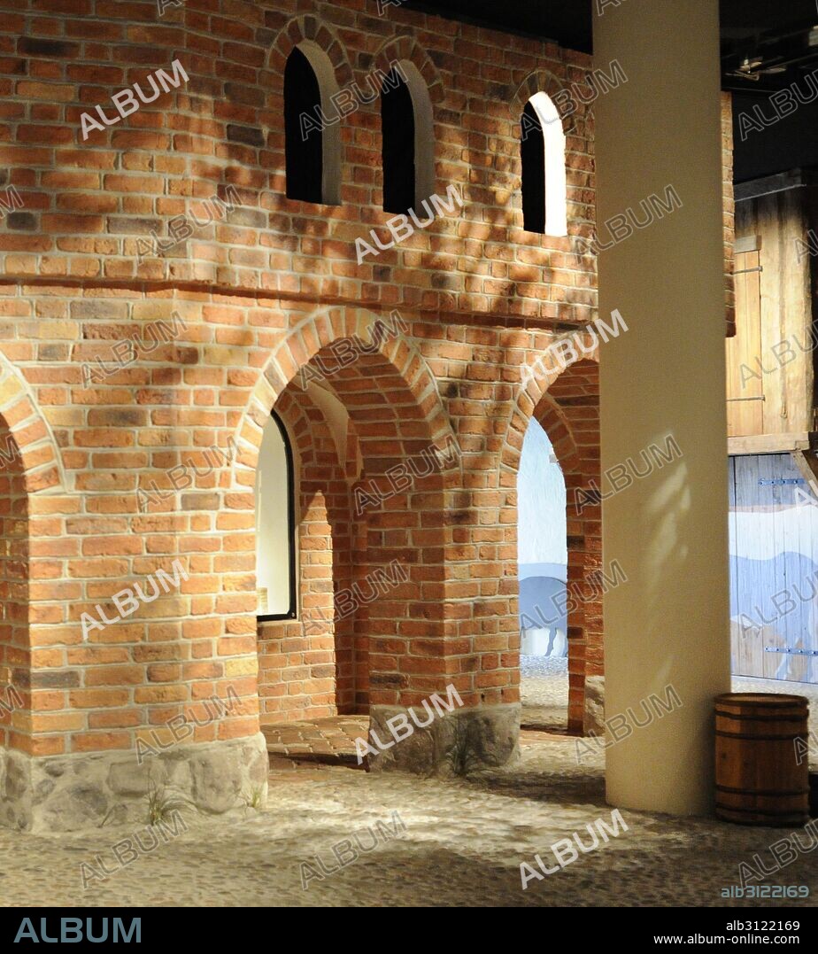 Historia de Suecia. Edad Media. Edificio construído a imagen de un monasterio medieval escandinavo. Ladrillo. Museo Medieval. Estocolmo. Suecia.