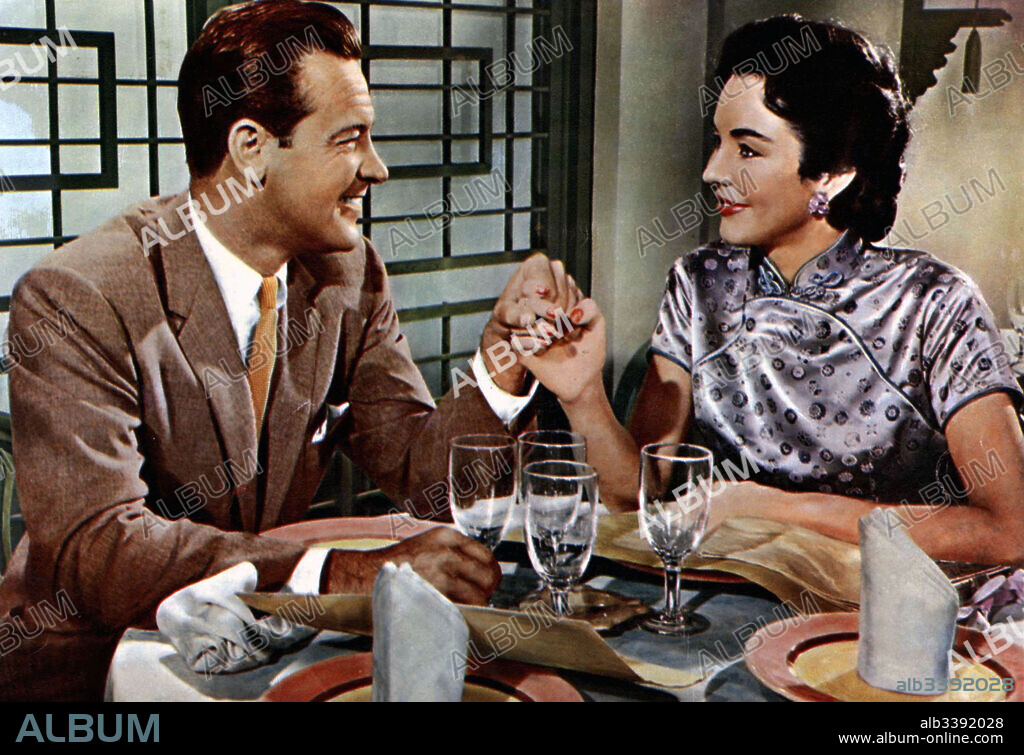 JENNIFER JONES y WILLIAM HOLDEN en LA COLINA DEL ADIÓS, 1955 (LOVE IS A MANY-SPLENDORED THING), dirigida por HENRY KING. Copyright 20TH CENTURY FOX.