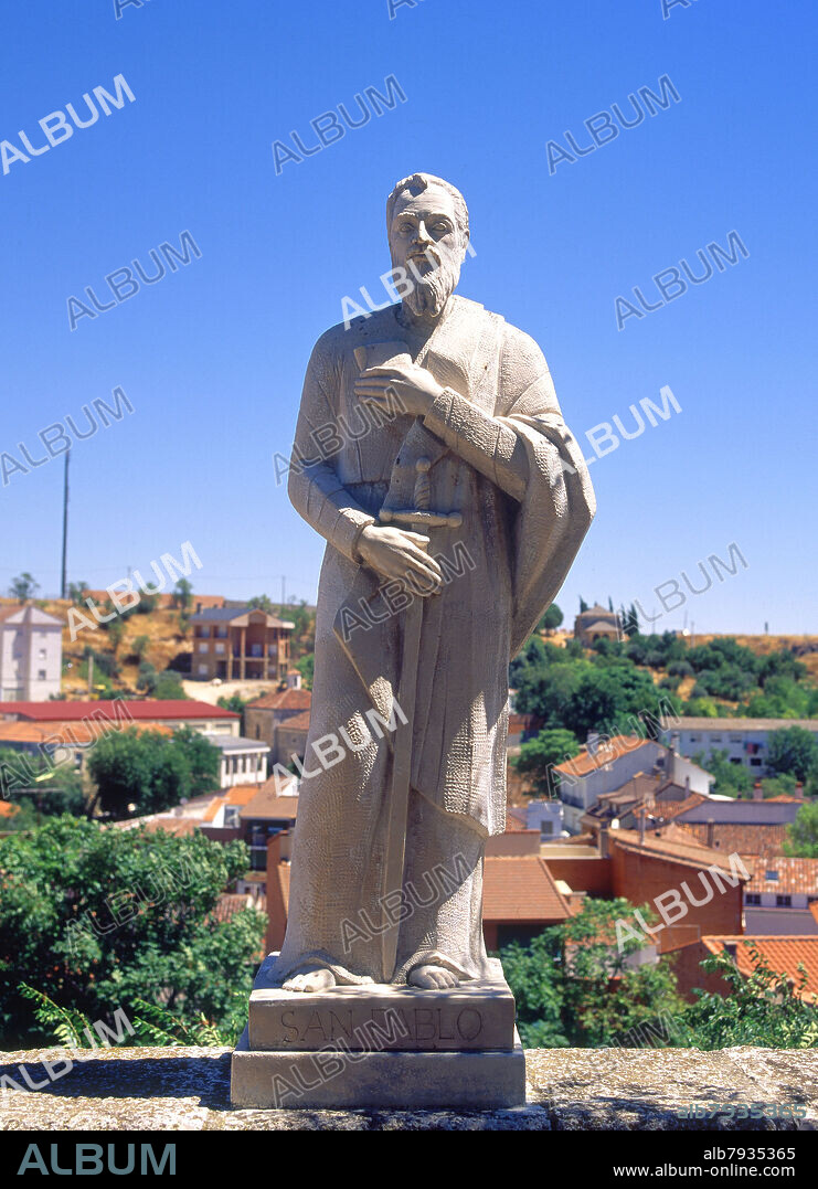 ESTATUA DE SAN PABLO.