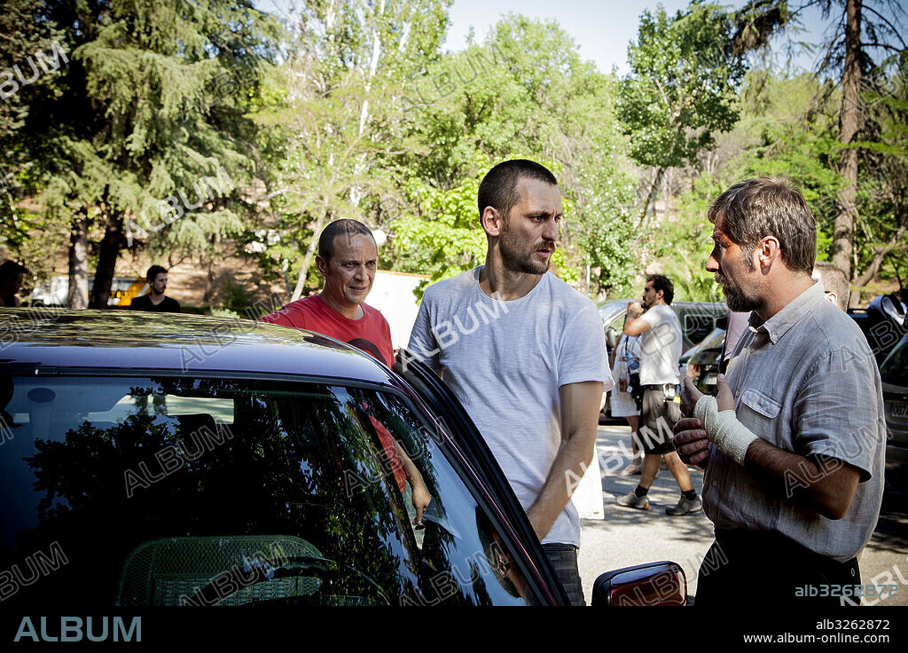 ANTONIO DE LA TORRE, LUIS CALLEJO y RAUL AREVALO en TARDE PARA LA IRA, 2016 (THE FURY OF A PATIENT MAN), dirigida por RAUL AREVALO. Copyright AGOSTO LA PELICULA/ LA CANICA FILMS.
