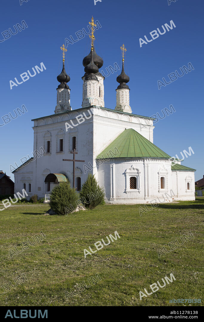 Alexandrovsky Monastery, Suzdal, Vladimir Oblast, Russia, Europe.