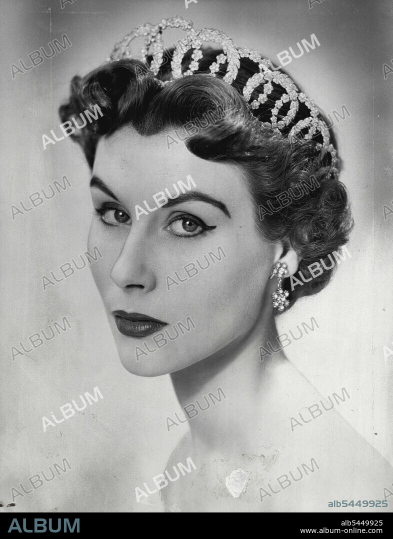 Boucheron designed this tiara to be worn with a centre parting. March 9, 1953. (Photo by A Bassano Picture).