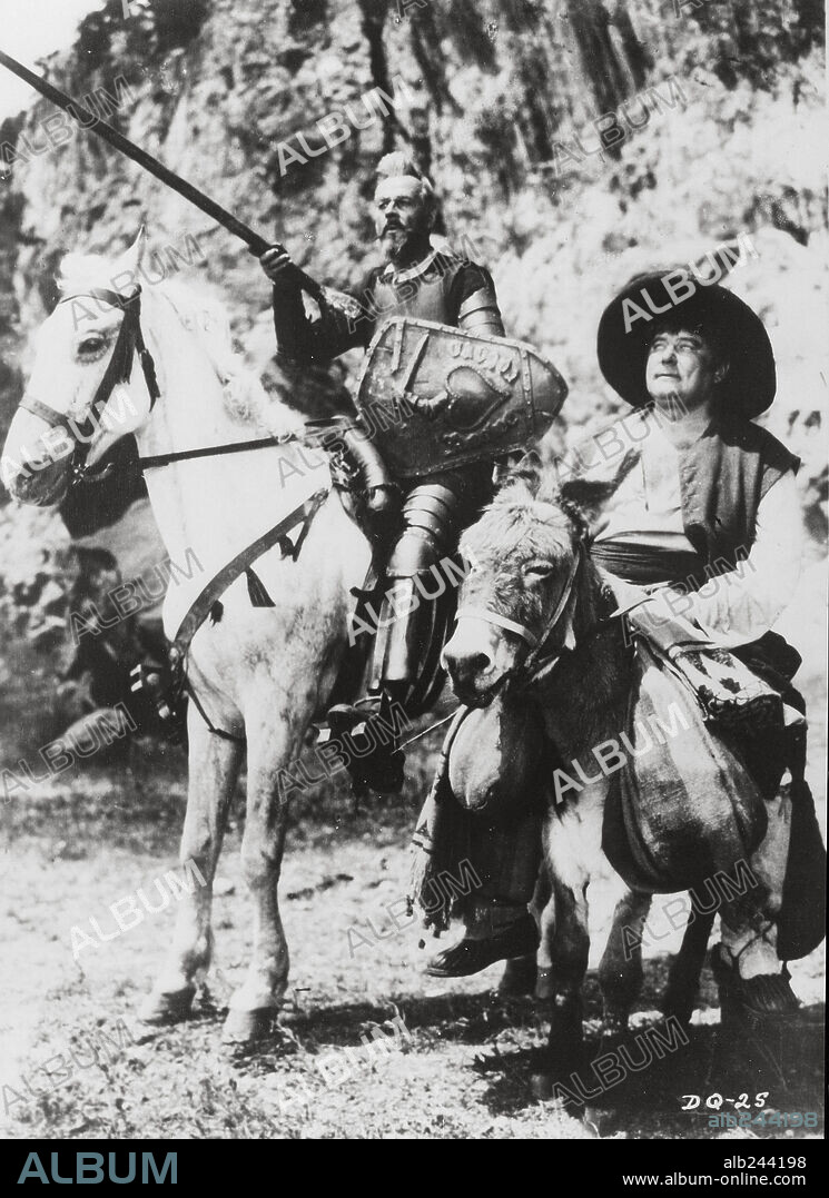 NIKOLAI TCHERKASSOV and VLADIMIR TOLUBEYEV in DON QUIXOTE, 1957 (DON KIKHOT), directed by GRIGORI KOZINTSEV. Copyright LENFILM.