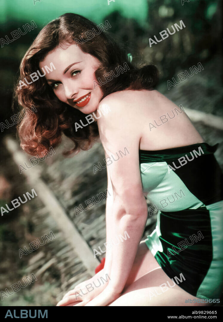 JEANNE CRAIN. 1944