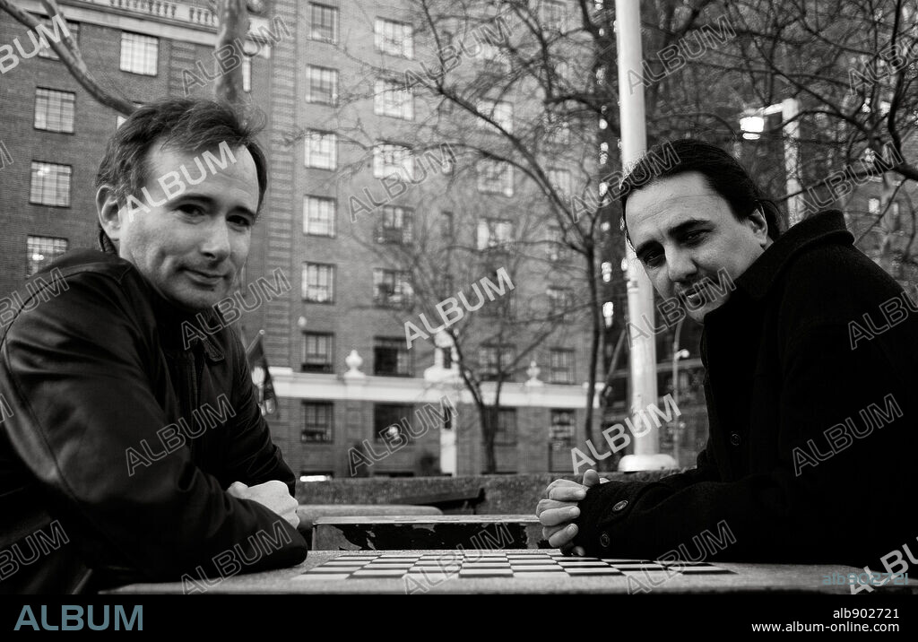 PAUL RACHMAN y STEVEN BLUSH en AMERICAN HARDCORE, 2006, dirigida por PAUL RACHMAN. Copyright AHC PRODUCT LLC/ENVISION FILMS.