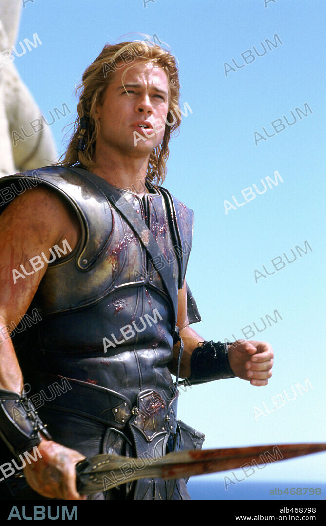 BRAD PITT in TROY, 2004, directed by WOLFGANG PETERSEN. Copyright WARNER BROS. / BAILEY, ALEX.