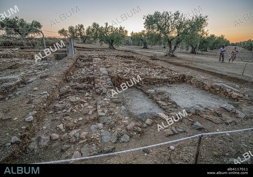 ESPAÑA ARQUEOLOGÍA VISIGODOS:GRA020. GUADAMUR (TOLEDO), 05/08/2017.- El yacimiento de Guarrazar albergó un santuario que sigue escondiendo "secretos del reino visigodo" y que apenas se ha excavado 150 años después de aparecer el tesoro que el rey Recesvinto donó a la basílica y que se enterró por el avance árabe. EFE/Ismael Herrero.