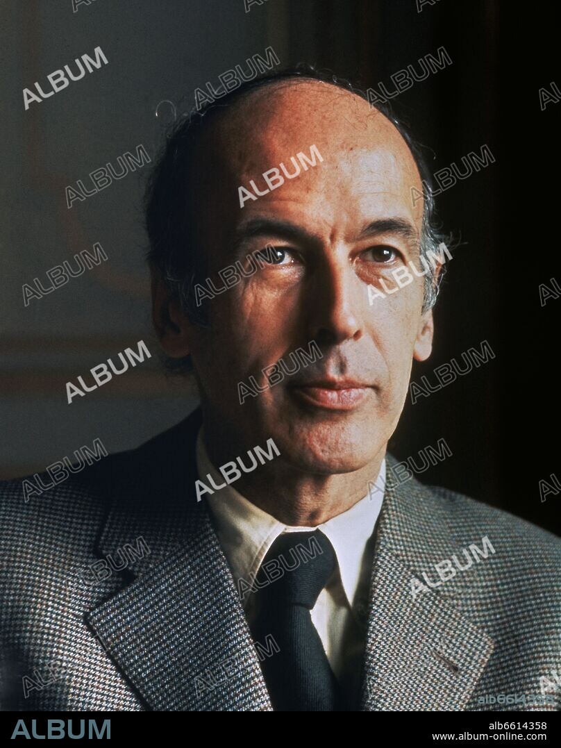 AUTOR LIBRE 01307. VALERIE GISCARD D'ESTAING (1926) POLITICO FRANCES - PRESIDENTE DE LA REPUBLICA FRANCESA.