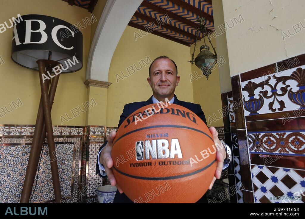 Madrid, 8/6/2016.- Entrevista con Jesús Bueno (conocido como Chus Bueno ),  Vicepresidente de la NBA para Europa y África.  Foto: Jaime Garcia. ARCHDC.