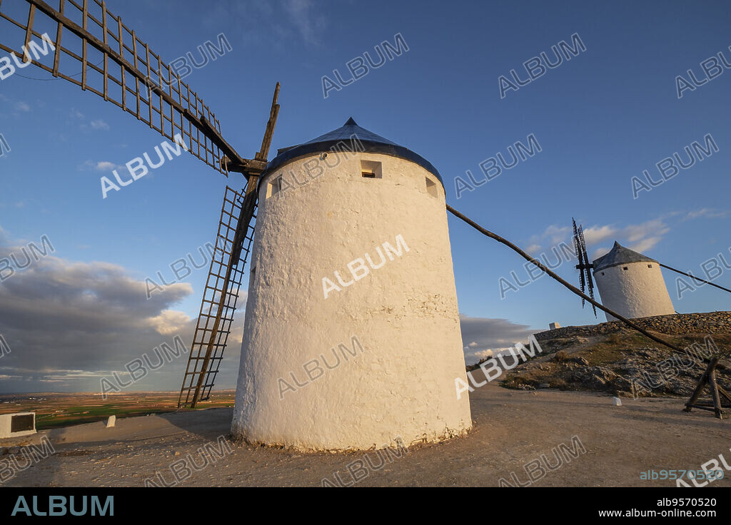 molinos de Consuegra, cerro Calderico, Consuegra, provincia de Toledo, Castilla-La Mancha, Spain.