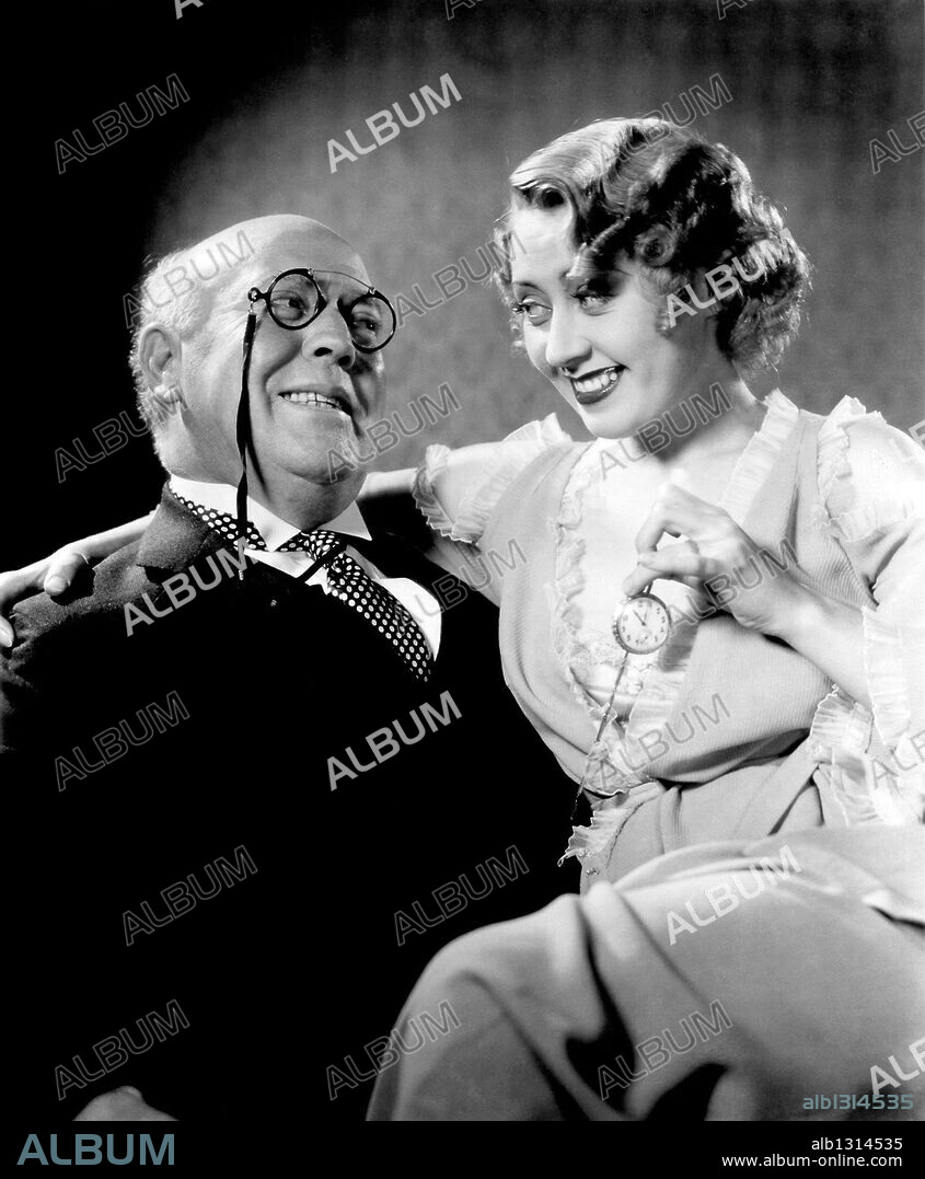 GUY KIBBEE y JOAN BLONDELL en VAMPIRESAS, 1933 (GOLD DIGGERS OF 1933), dirigida por MERVYN LEROY. Copyright WARNER BROTHERS.