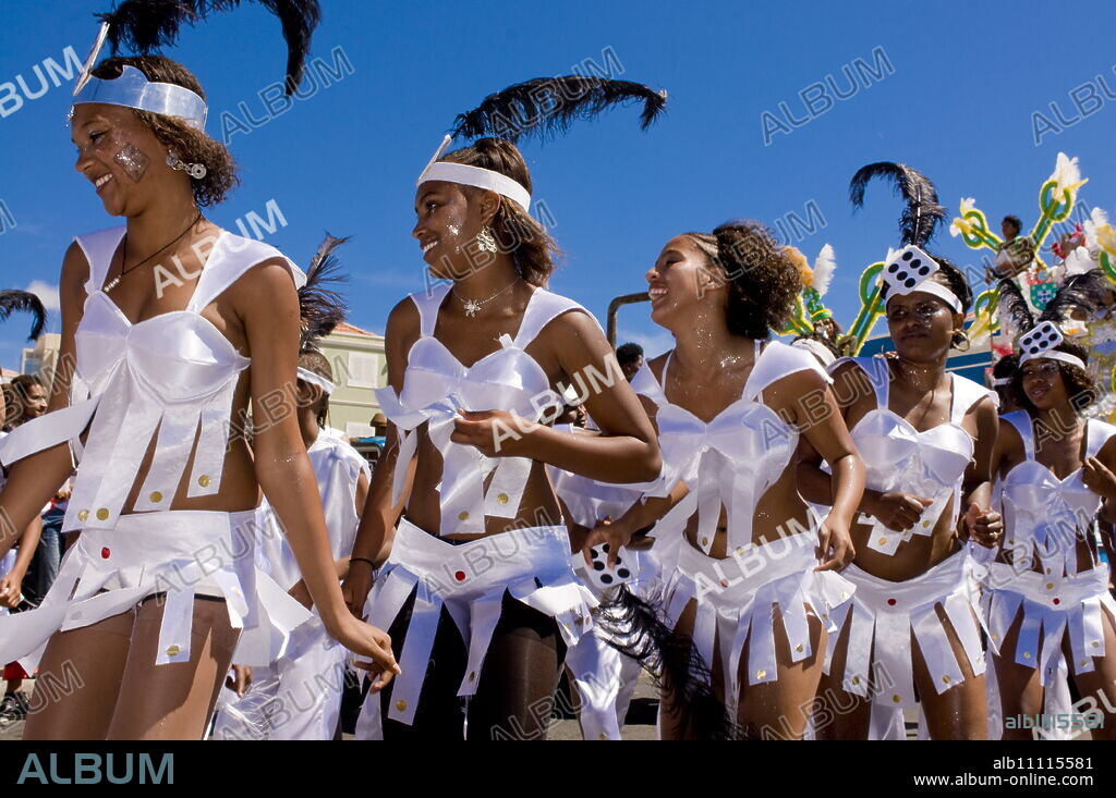 Costumed women dancing, Carnival, Mindelo, Sao Vicente, Cape Verde, Africa.