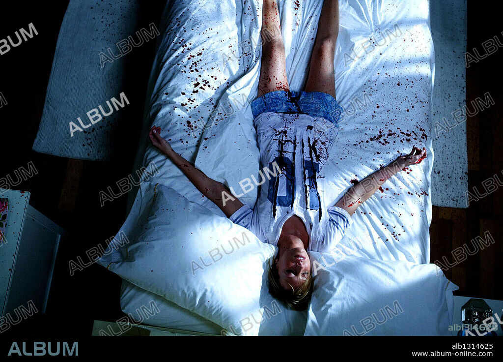 KATIE CASSIDY en PESADILLA EN ELM STREET: EL ORIGEN, 2010 (A NIGHTMARE ON ELM STREET), dirigida por SAMUEL BAYER. Copyright NEW LINE CINEMA.