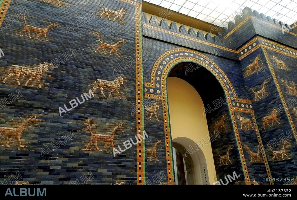 Ishtar Gates, Babylon plus details showing palms, lions and animals. (Photo by: Universal History Archive/UIG via Getty Images).