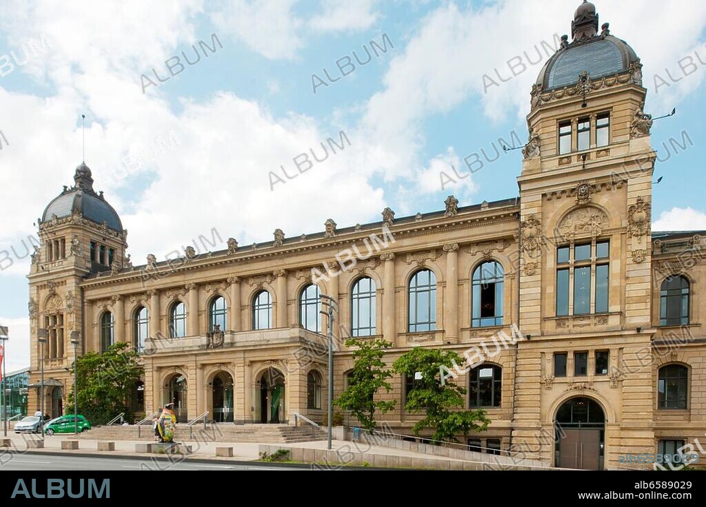 Deutschland, Nordrhein-Westfalen, Wuppertal-Elberfeld, Historische Stadthalle am Johannisberg.