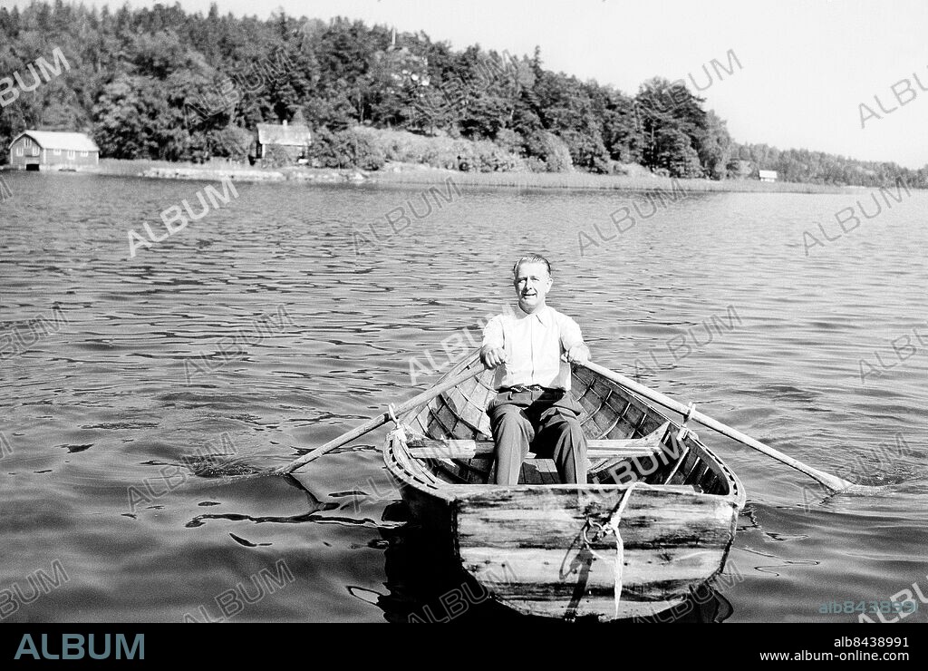 ARKIV 1954 . Bertil Ohlin (1899-1979), professor i nationalekonomi, folkpartiledare 1944-1967, nobelpristagare i ekonomi 1977.. Bertil Ohlin, Swedish politician, leader of the Liberal party, Nobel prize winner in Economics 1977.. Foto: TT / Kod 1900.