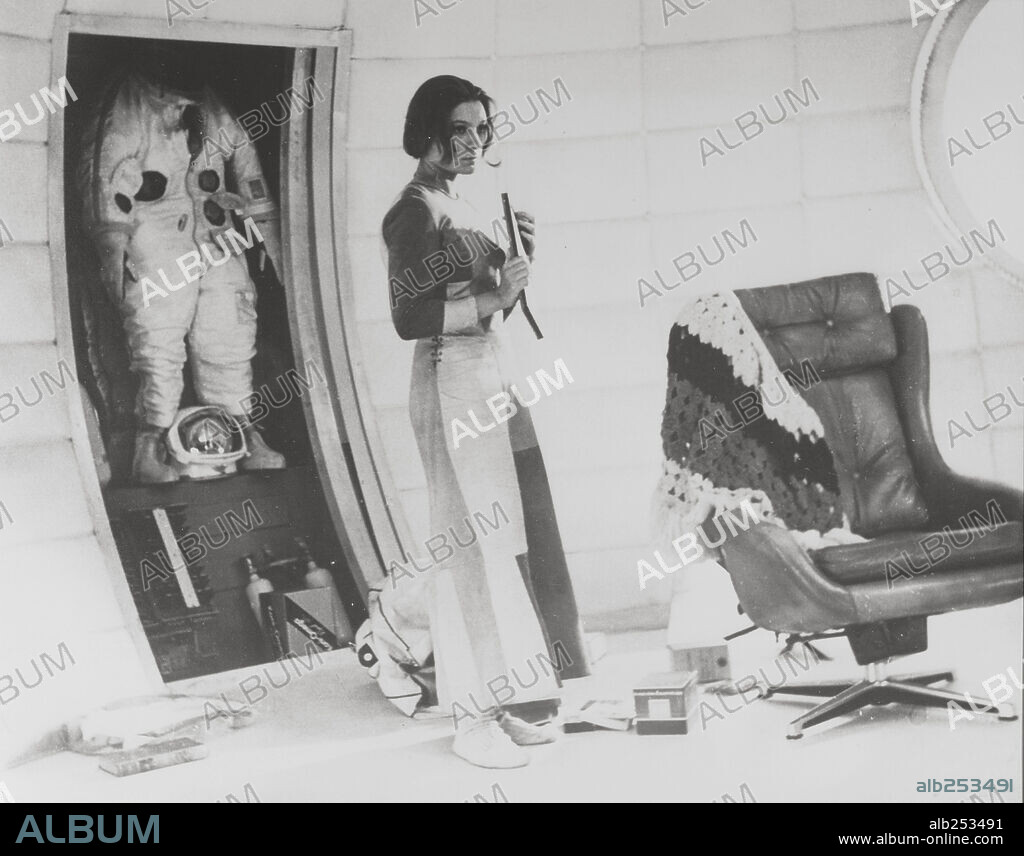 SOLARIS, 1972 (SOLYARIS), dirigida por ANDREI TARKOVSKY. Copyright MOSFILM.