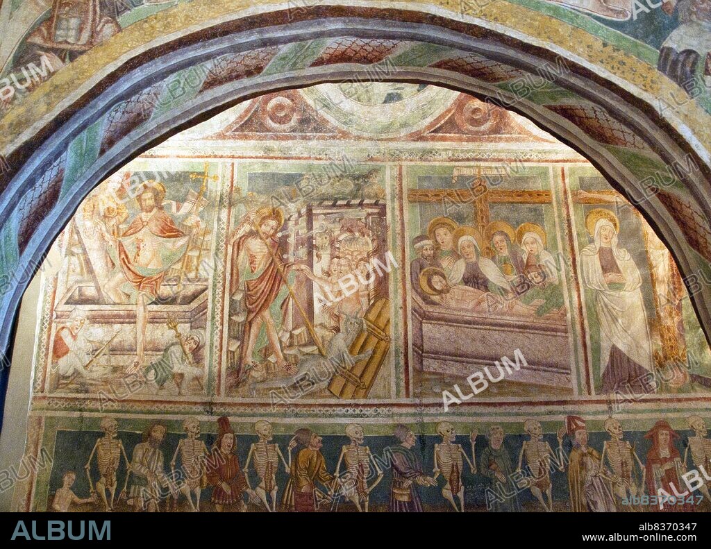 The 15th century Holy Trinity Church was built by the Neuhaus family and was consecrated in 1475. The church stands behind a wall that the local population built to protect itself from Turkish attacks in the 16th century.<br/><br/>. The interior is decorated with Gothic frescoes by the artist John of Kastav (Johannes de Castua), the most famous being <i>Danse Macabre</i> (Dance of Death), and completed in 1490.