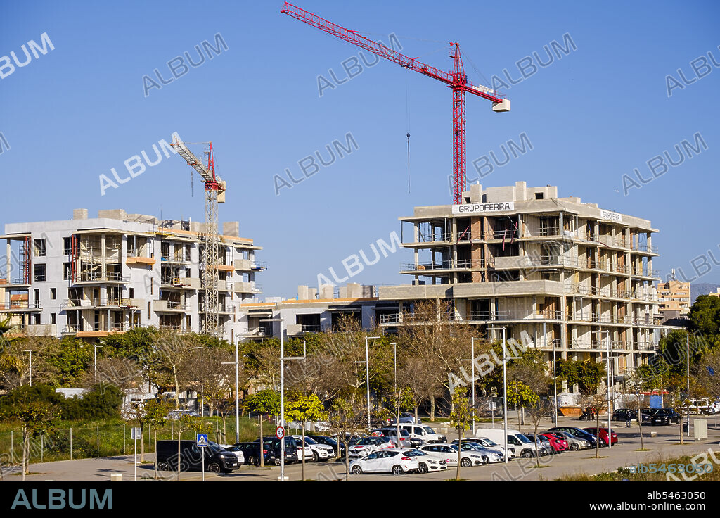 apartment building under construction, Polígono de Levante, Palma, Mallorca, Balearic Islands, Spain.