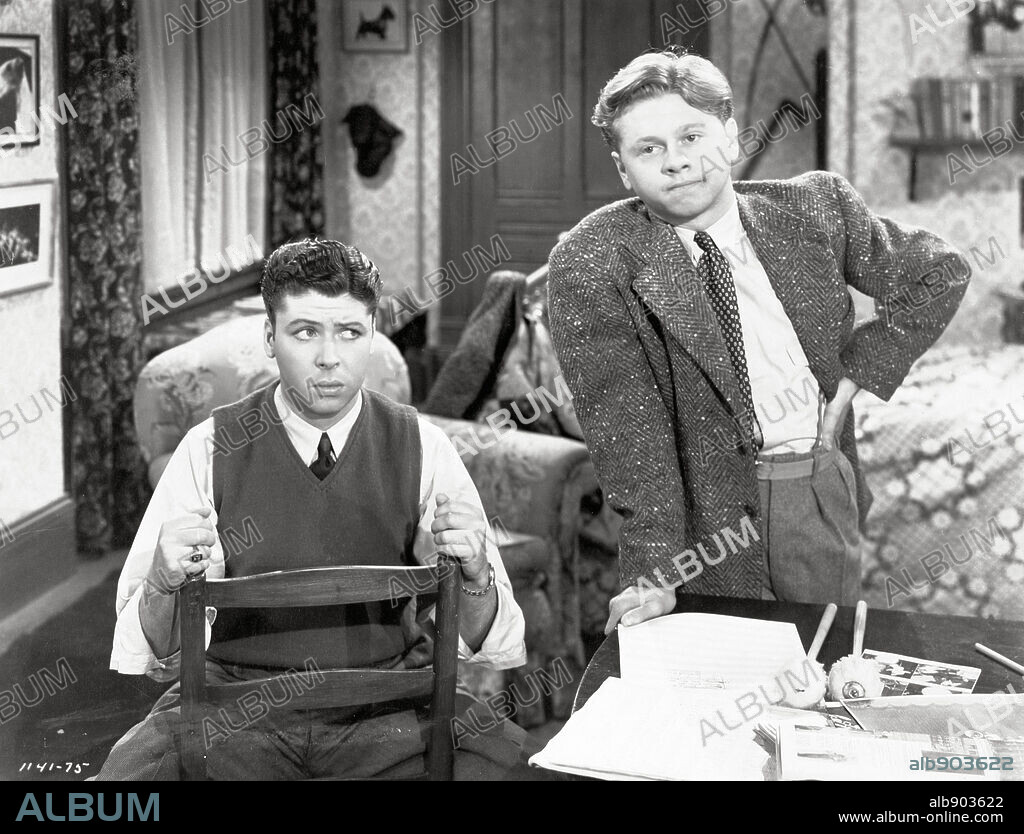 MICKEY ROONEY and WILLIAM TRACY in STRIKE UP THE BAND, 1940, directed by BUSBY BERKELEY. Copyright M.G.M.