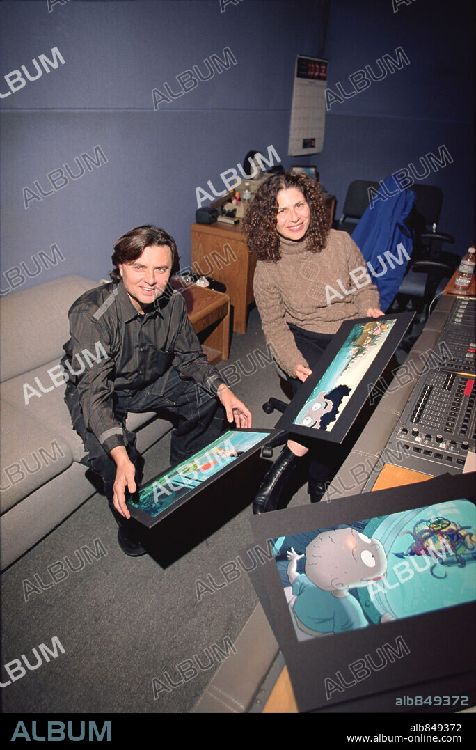ARLENE KLASKY and GABOR CSUPO in RUGRATS GO WILD!, 2003, directed by JOHN ENG and NORTON VIRGIEN. Copyright KLASKY-CSUPO/NICKELODEON MOVIES / FELLMAN, MARK.