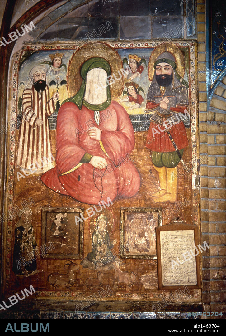 Mahoma (Muhammad b'Abd Allah) (La Meca, 570 a 580-Medina, 632). Fundador del Islam. Pintura mural donde se reprenta a Mahoma con el rostro cubierto rodeado por los imanes Hassan y Hassain. Mausoleo de Harum Velayat. Ispaham, República Islámica de Iran.