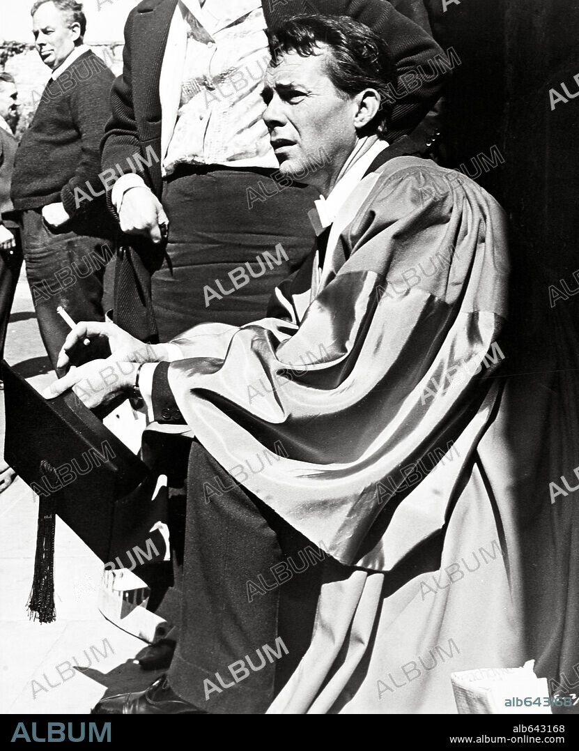 DIRK BOGARDE in SEBASTIAN, 1968, directed by DAVID GREENE. Copyright PARAMOUNT PICTURES.