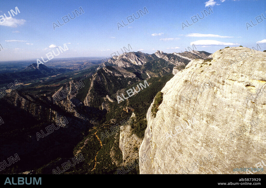 Roques d'en Benet (Terra Alta); Parque Natural dels Ports (Puertos de Tortosa-Beceite/Beseit).