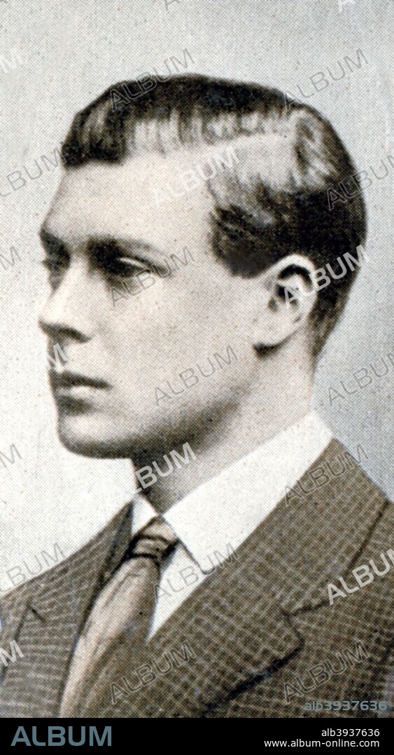 HRH The Prince of Wales (1894-1972). Edward VIII (Edward Albert Christian George Andrew Patrick David; later The Duke of Windsor; 23 June 1894 - 28 May 1972). A print from the photo album Popular Personalities, issued for Piccadilly Juniors Oval Photos, 1935.