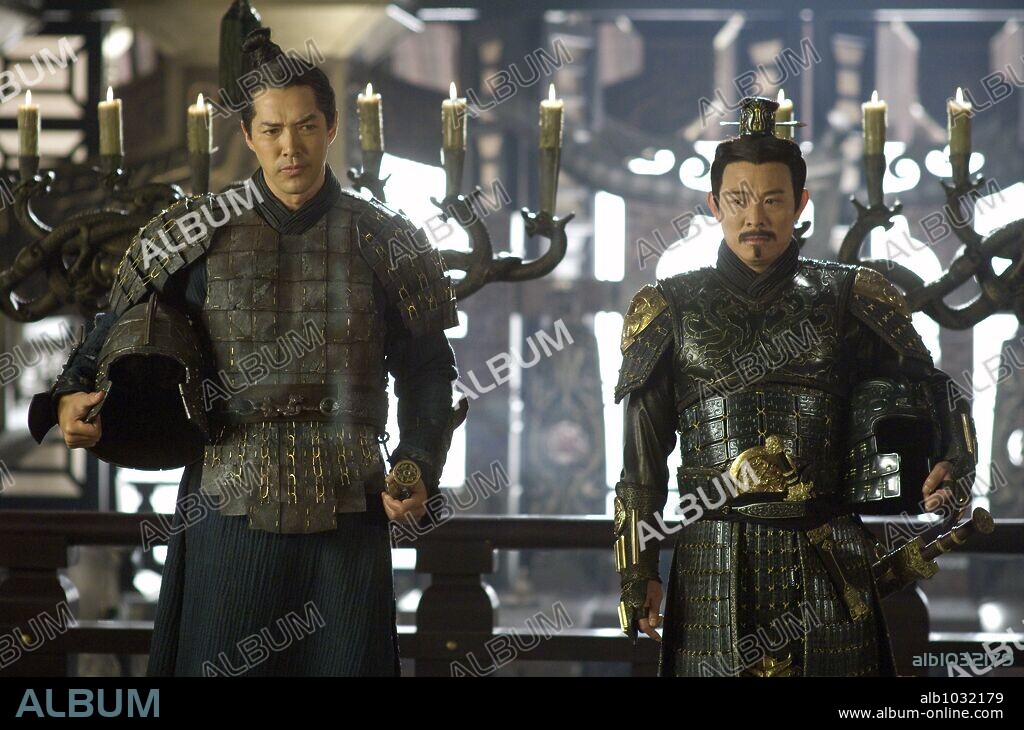 JET LI and RUSSELL WONG in MUMMY: THE MUMMY: TOMB OF THE DRAGON EMPEROR, 2008, directed by ROB COHEN. Copyright UNIVERSAL PICTURES/RELATIVITY MEDIA/SOMMERS COMPANY,THE/ / BOLAND, JASIN.