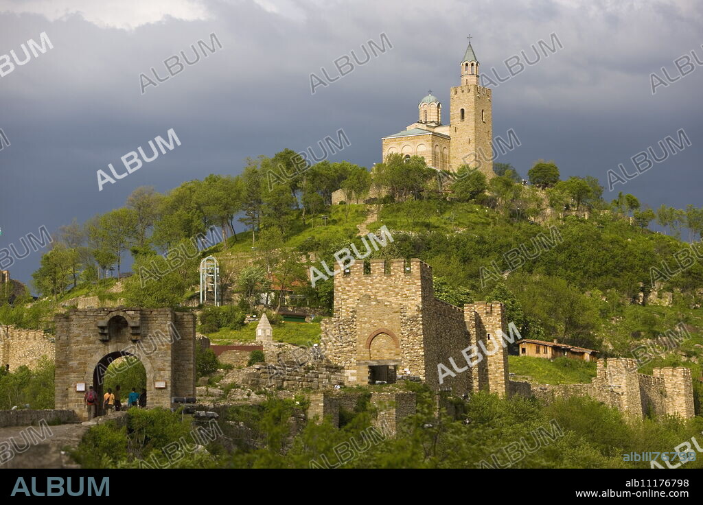 Tsarevets fortress, Veliko Tarnovo, Bulgaria, Europe.