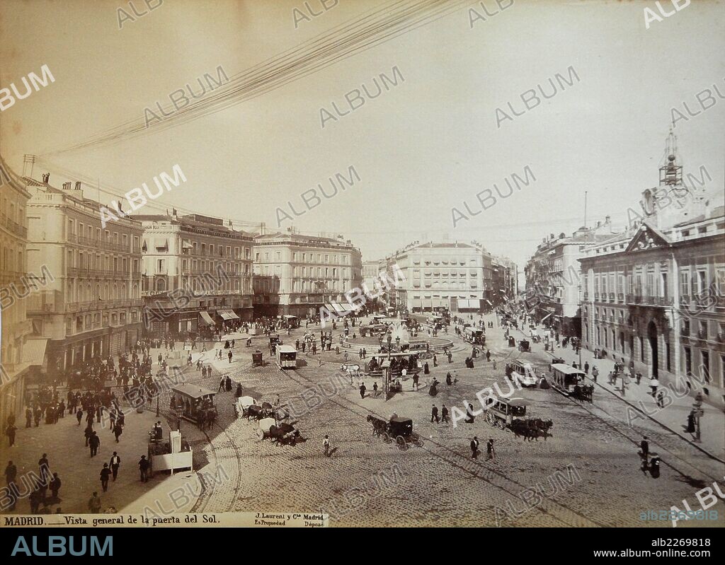 Madrid, Puerta del Sol.