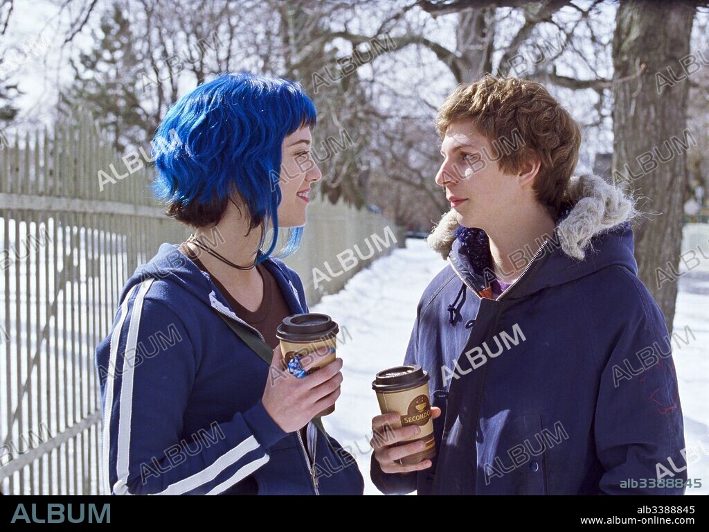 MARY ELIZABETH WINSTEAD y MICHAEL CERA en SCOTT PILGRIM CONTRA EL MUNDO, 2010 (SCOTT PILGRIM VS. THE WORLD), dirigida por EDGAR WRIGHT. Copyright MARC PLATT PRODUCTIONS.