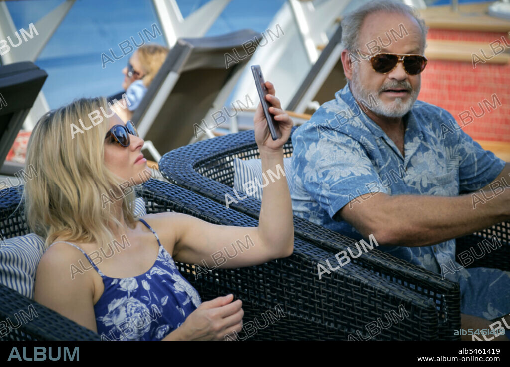 KELSEY GRAMMER et KRISTEN BELL dans TEL PÈRE, 2018 (LIKE FATHER), réalisé par LAUREN MILLER ROGEN. Copyright aBard Production.