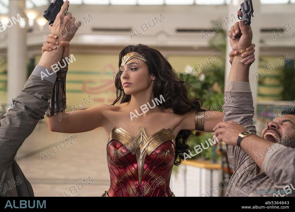 GAL GADOT en WONDER WOMAN 1984, 2020, dirigida por PATTY JENKINS. Copyright DC ENTERTAINMENT/WARNER BROS. / ENOS, CLAY.