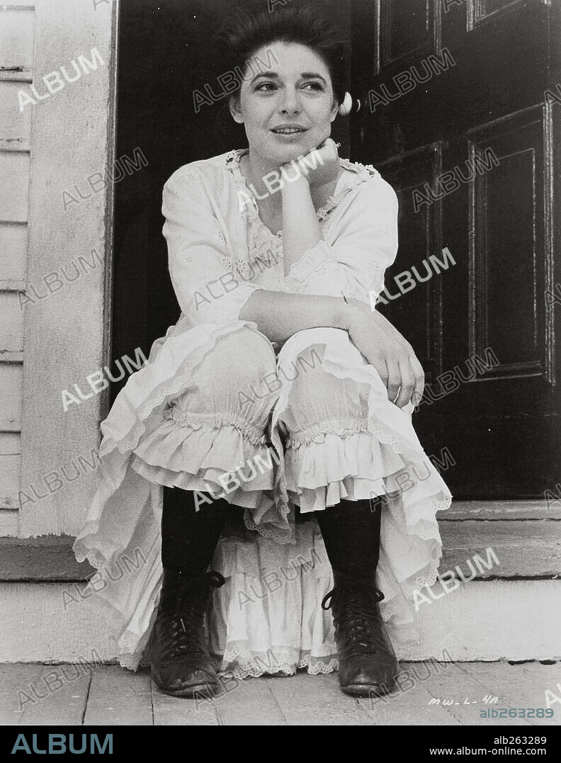ANNE BANCROFT en EL MILAGRO DE ANA SULLIVAN, 1962 (THE MIRACLE WORKER), dirigida por ARTHUR PENN. Copyright UNITED ARTISTS.