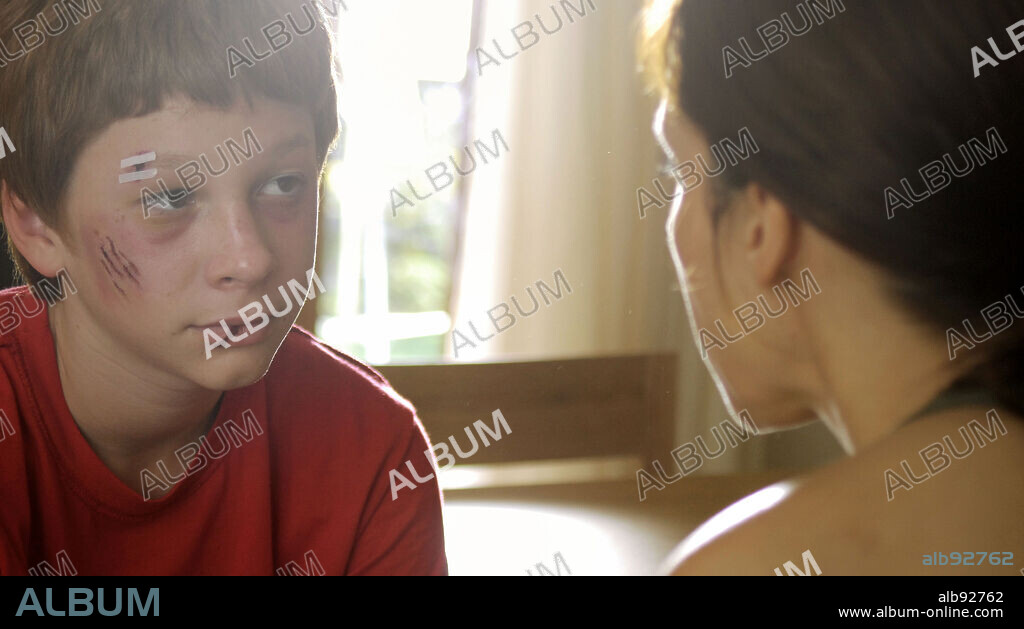 COBARDES, 2008, directed by JOSE CORBACHO and JUAN CRUZ. Copyright ENSUEÑO FILMS/FILMAX.