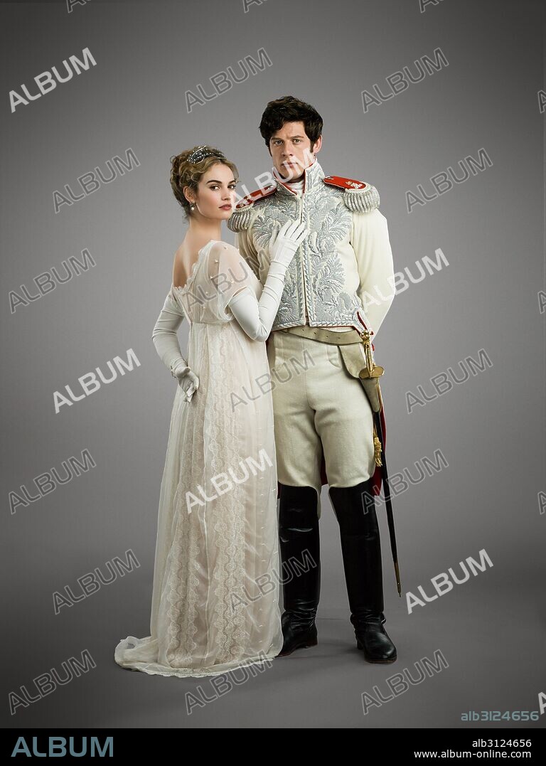 JAMES NORTON and LILY JAMES in WAR AND PEACE, 2016, directed by TOM HARPER. Copyright BBC CYMRU WALES/BBC WORLWIDE/WEINSTEIN COMPANY, THE.