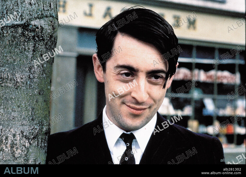 ALAN CUMMING en CÍRCULO DE AMIGOS, 1995 (CIRCLE OF FRIENDS), dirigida por PAT O'CONNOR. Copyright SAVOY PICTURES.