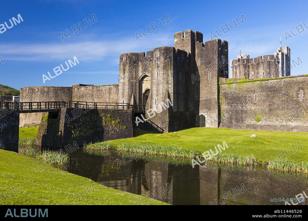 Caerphilly Castle, Gwent, Wales, United Kingdom, Europe.